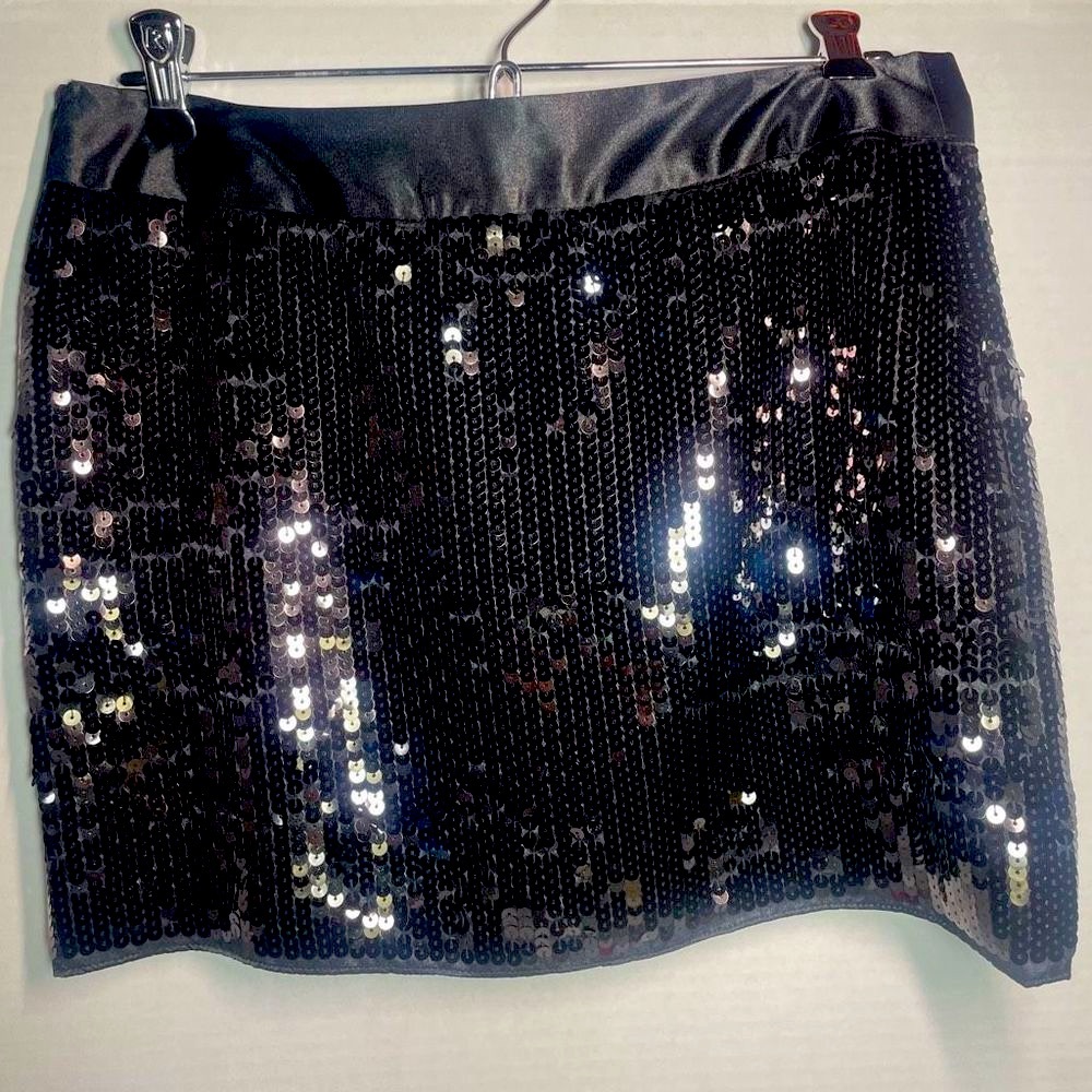 Express Design Studio Sequin Miniskirt Size 2 Pri… - image 2